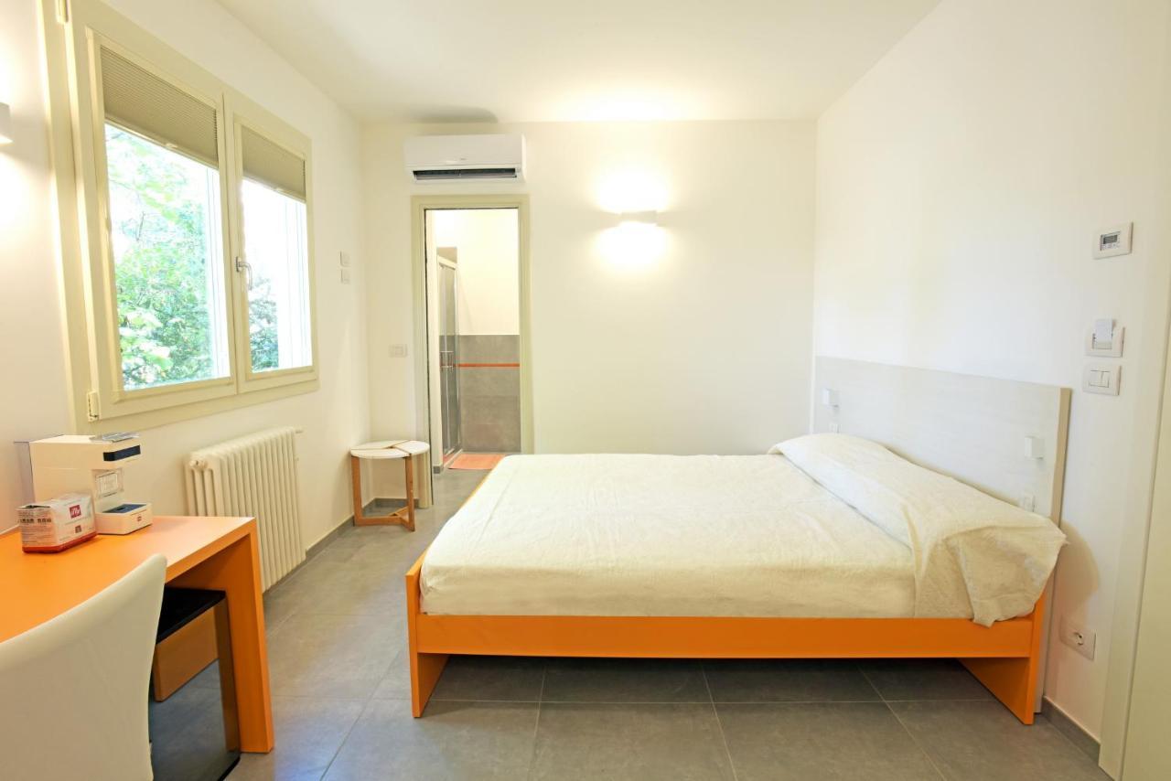 Rose Canine B&B تْشيزيناتيكو المظهر الخارجي الصورة
